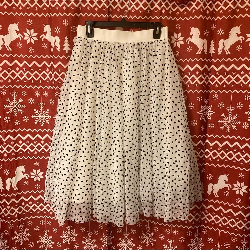 Tulle Skirt with black velvety hearts SMALL